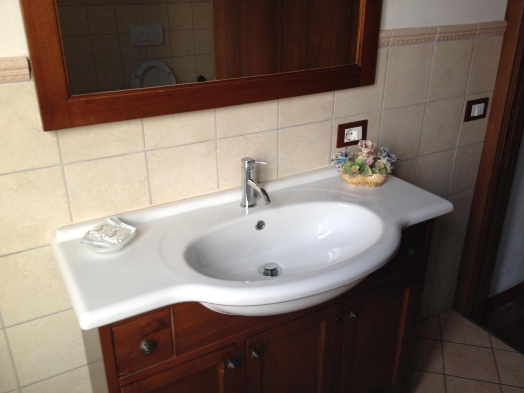 B&B Il Casale Di Nanni Lucca Bilik gambar